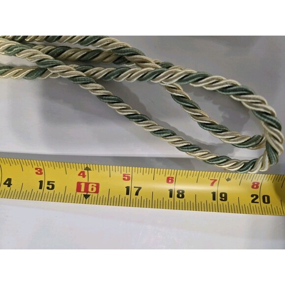 Vintage Decorative Tassel with‎ Braided Rope Green & Gold - Picture 3 of 3